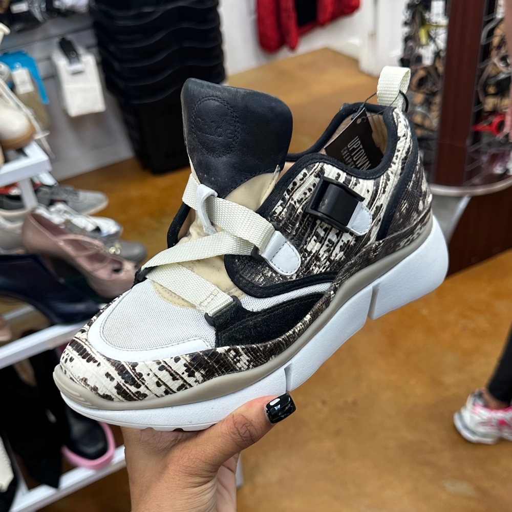 Chloe Monochrome Patterned Sneakers